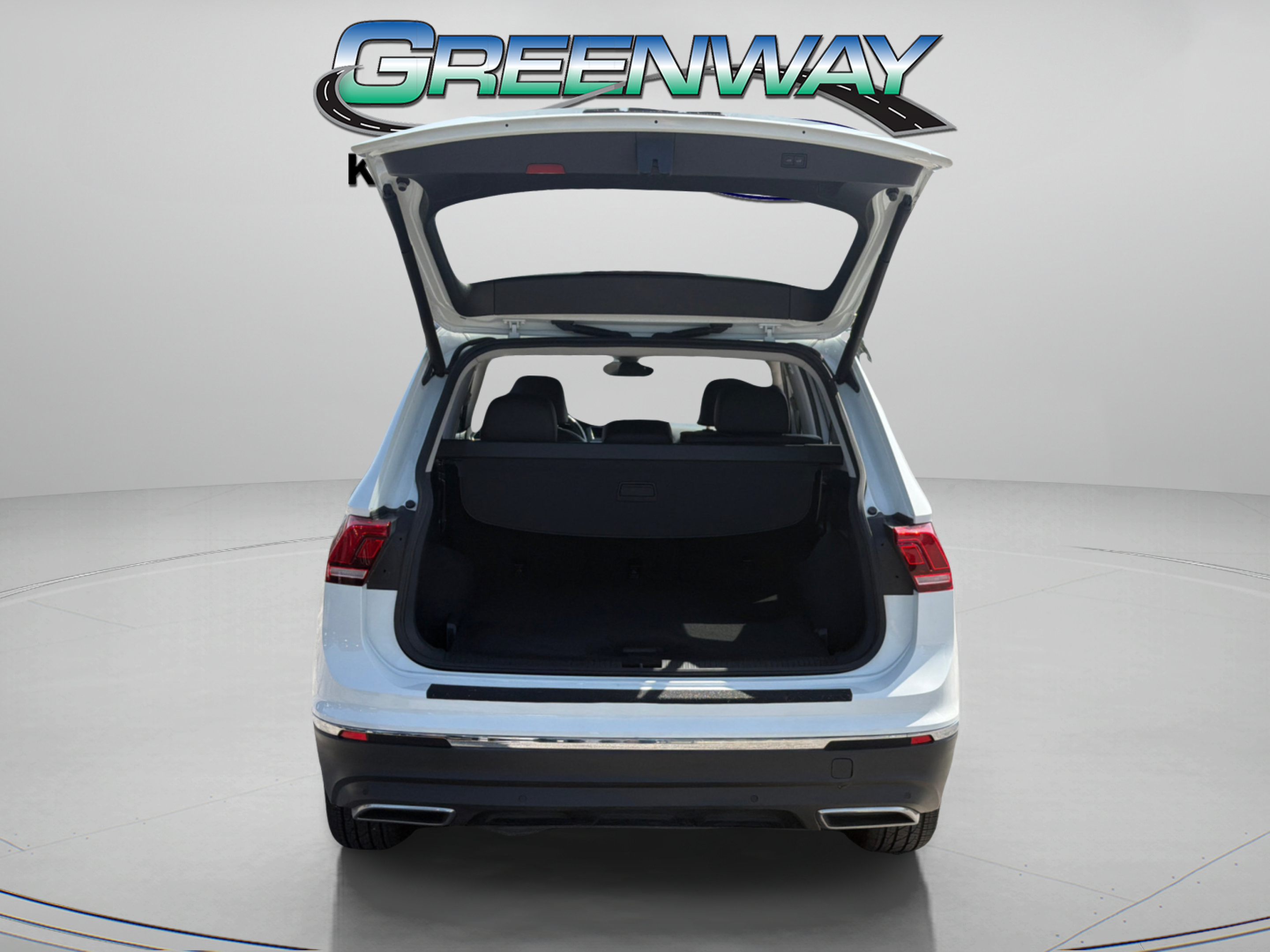 Used 2019 Volkswagen Tiguan SEL Premium AWD/4WD image 9