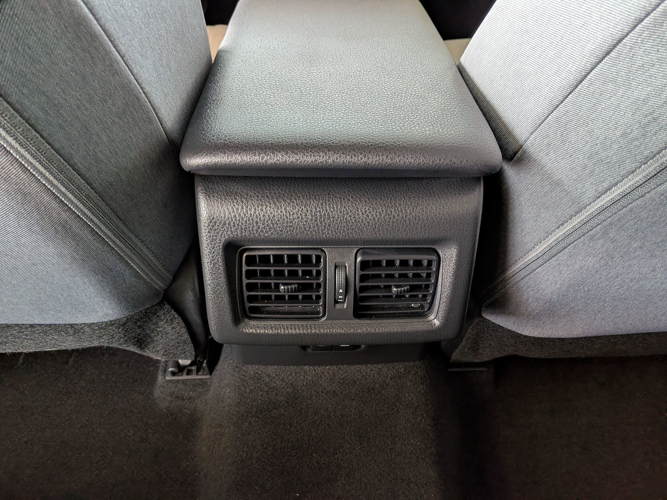 Certified 2025 Toyota Camry LE FWD image 28
