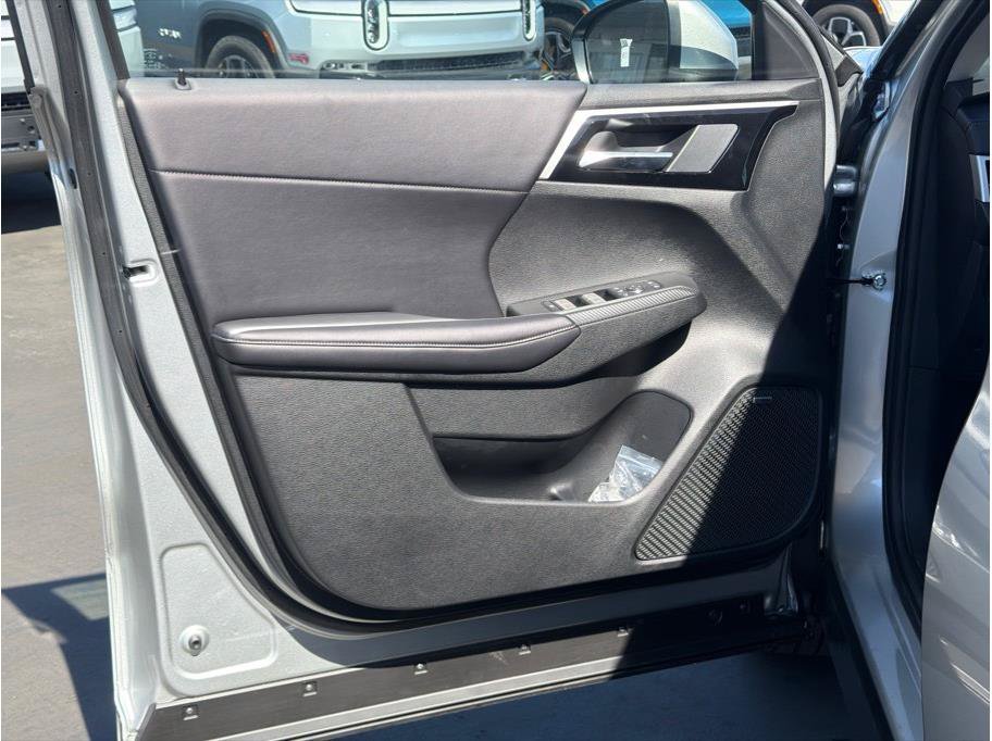 Used 2025 Mitsubishi Outlander SE AWD/4WD image 9