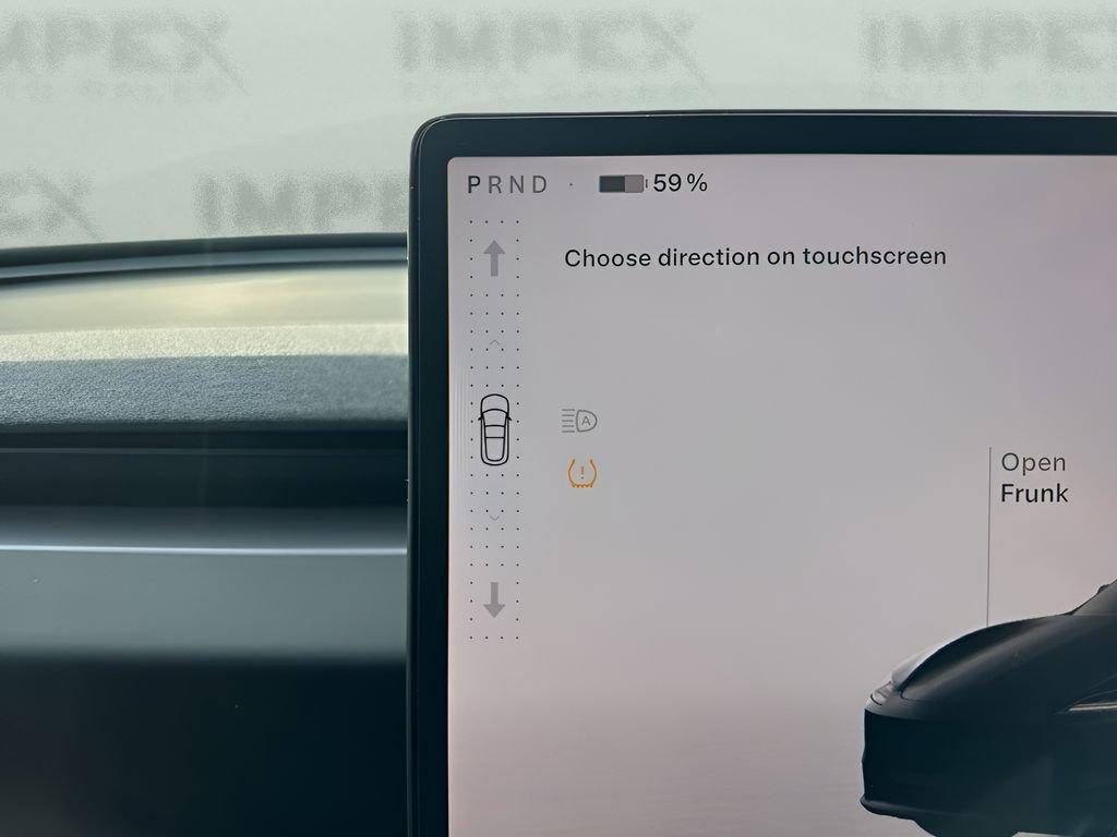 Used 2024 Tesla Model 3 Standard Range image 18