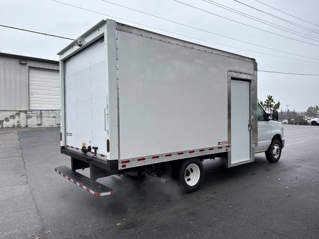 New 2025 Ford E-350 and Econoline 350 Super Duty w/ Driver's Safety Package RWD image 8