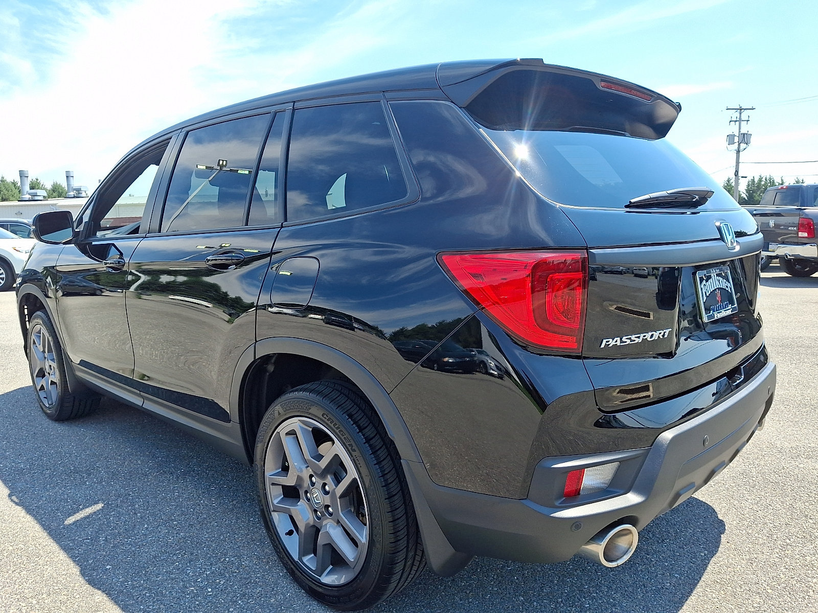 Used 2023 Honda Passport EX-L image 15