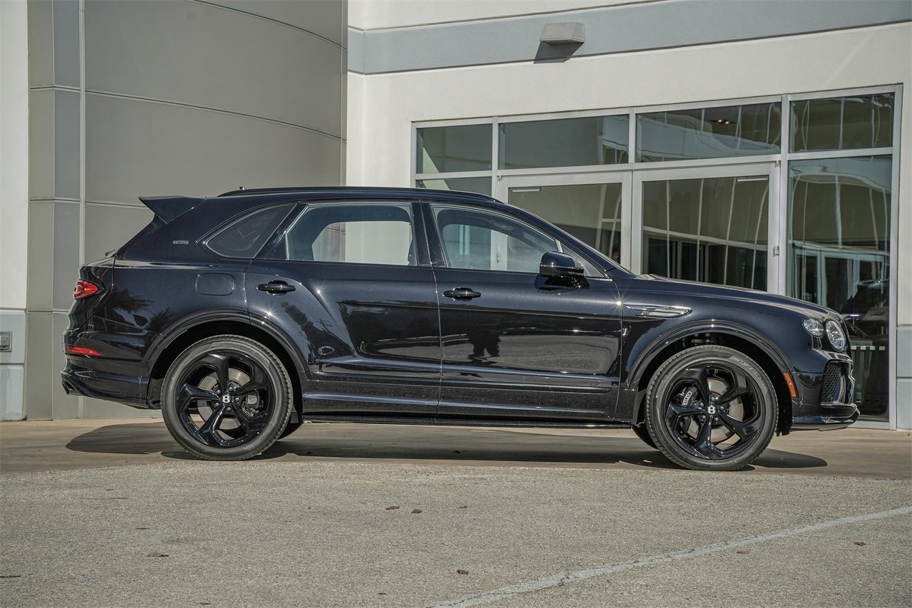 New 2025 Bentley Bentayga image 5