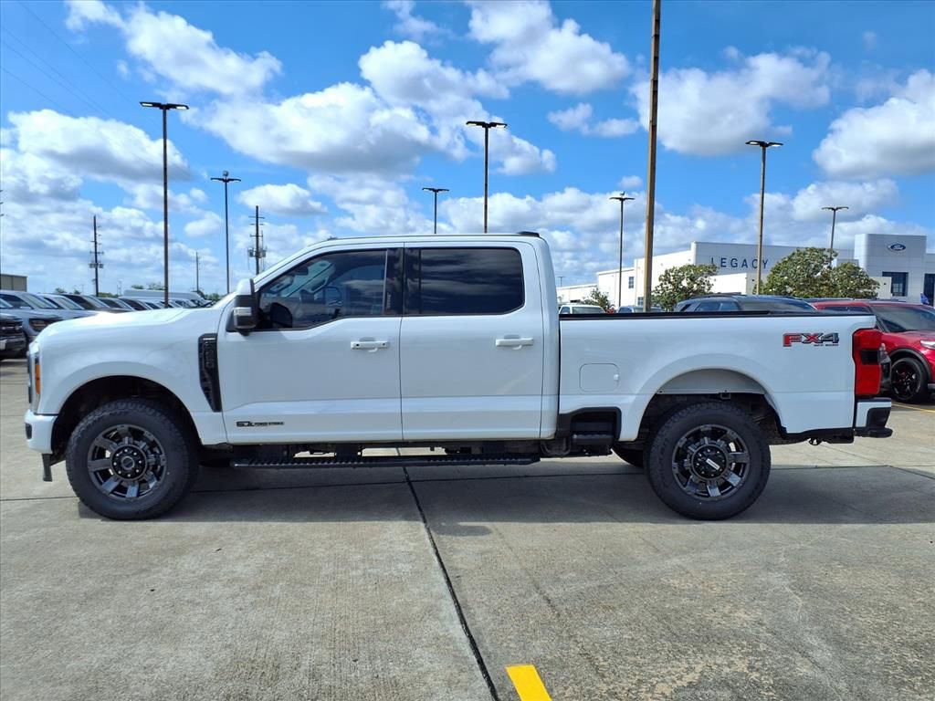 Used 2023 Ford F250 Lariat w/ Sport Appearance Package AWD/4WD image 3