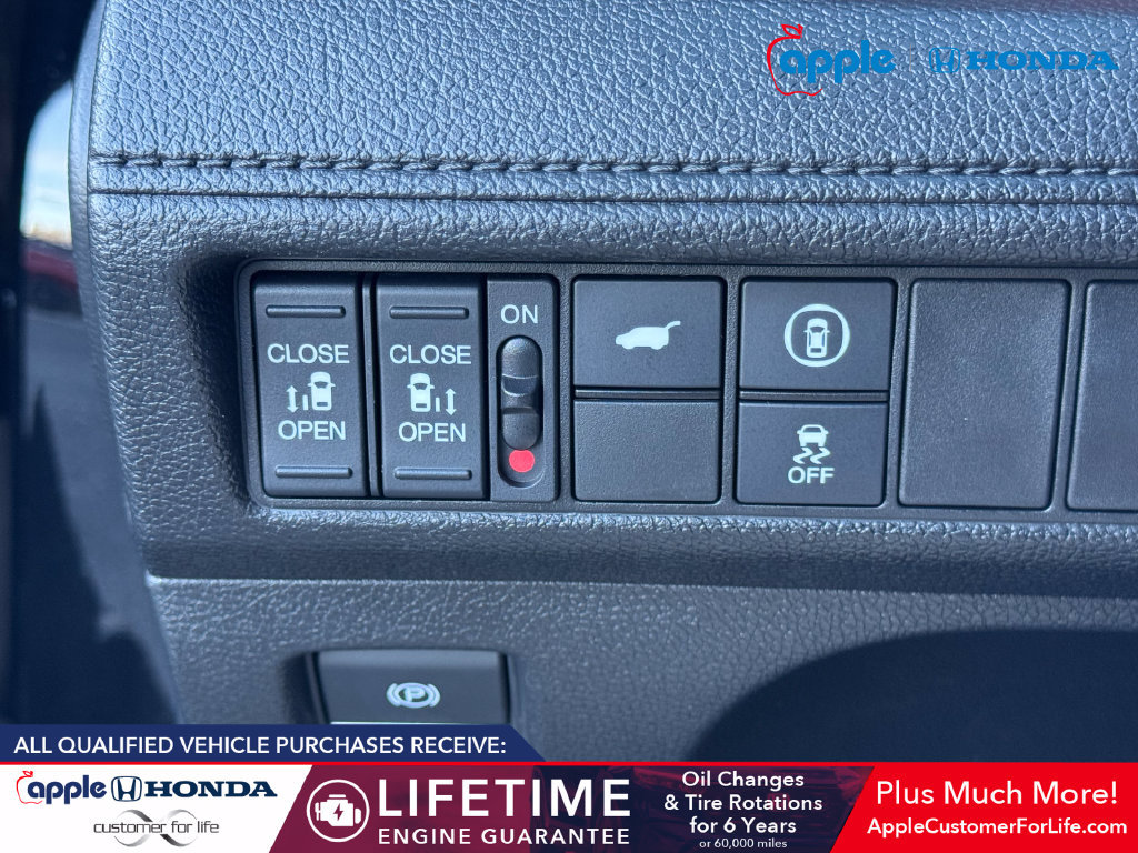 Used 2024 Honda Odyssey Sport image 30