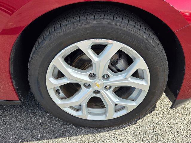 Used 2018 Chevrolet Volt Premier w/ Driver Confidence Package image 16