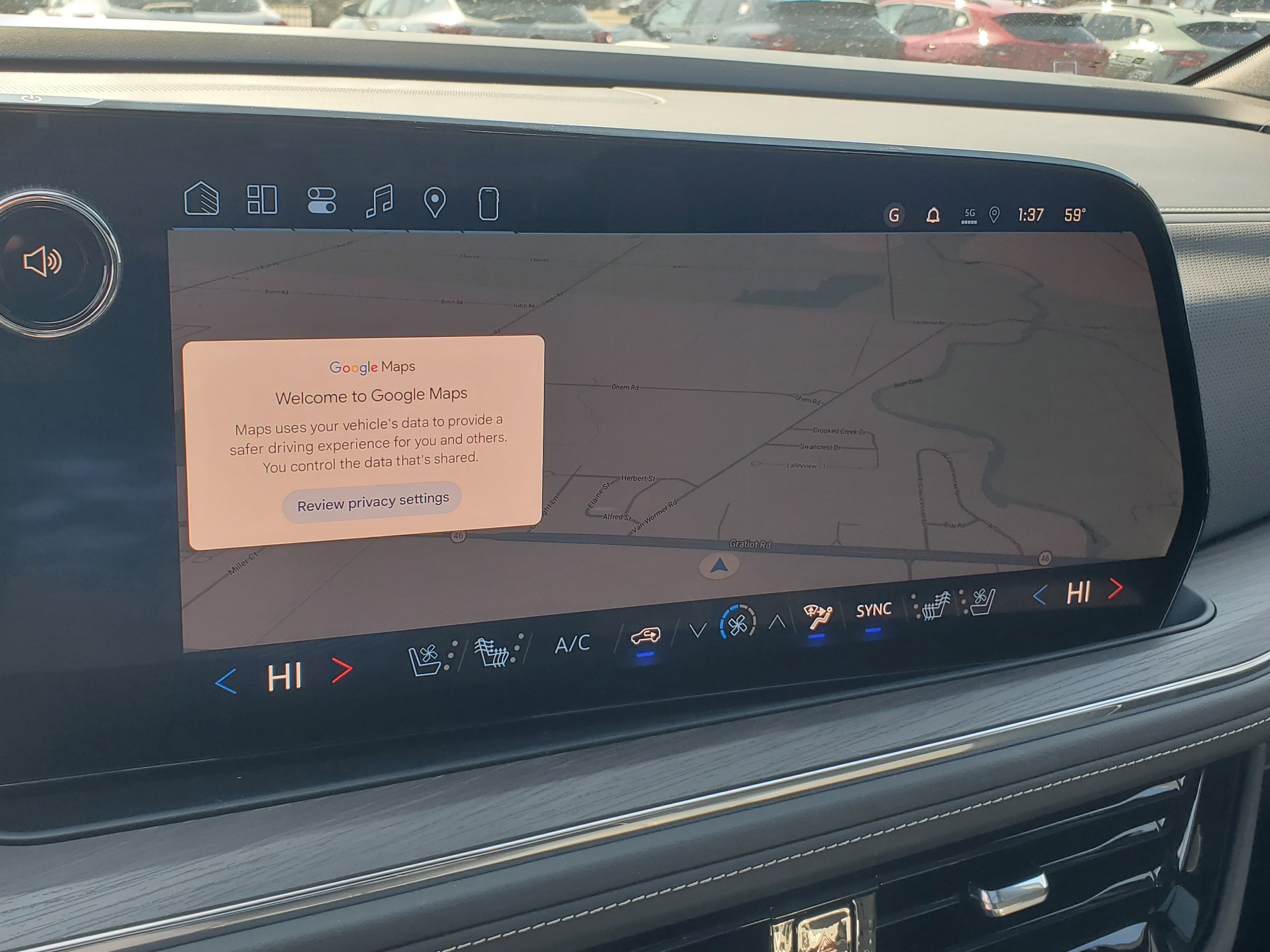 New 2026 Chevrolet Suburban Premier w/ Sun And Tow Package AWD/4WD image 21