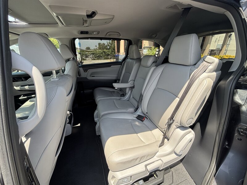Used 2019 Honda Odyssey Elite image 18