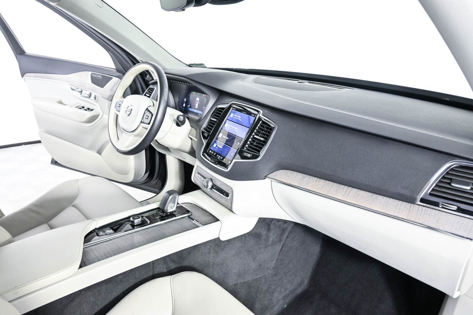 Certified 2023 Volvo XC90 B6 Plus AWD/4WD image 23