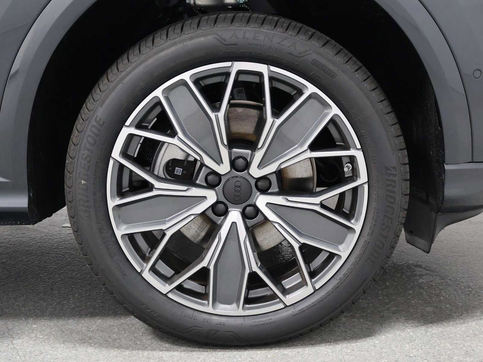 New 2026 Audi Q5 Premium AWD/4WD image 12