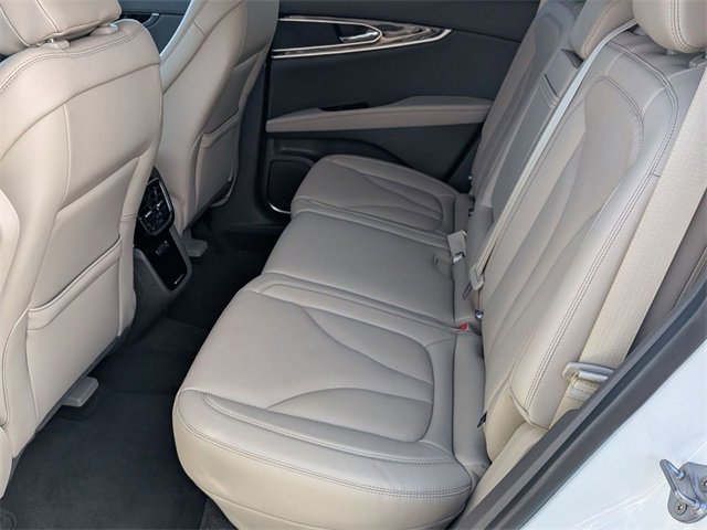 Certified 2023 Lincoln Nautilus Reserve image 26