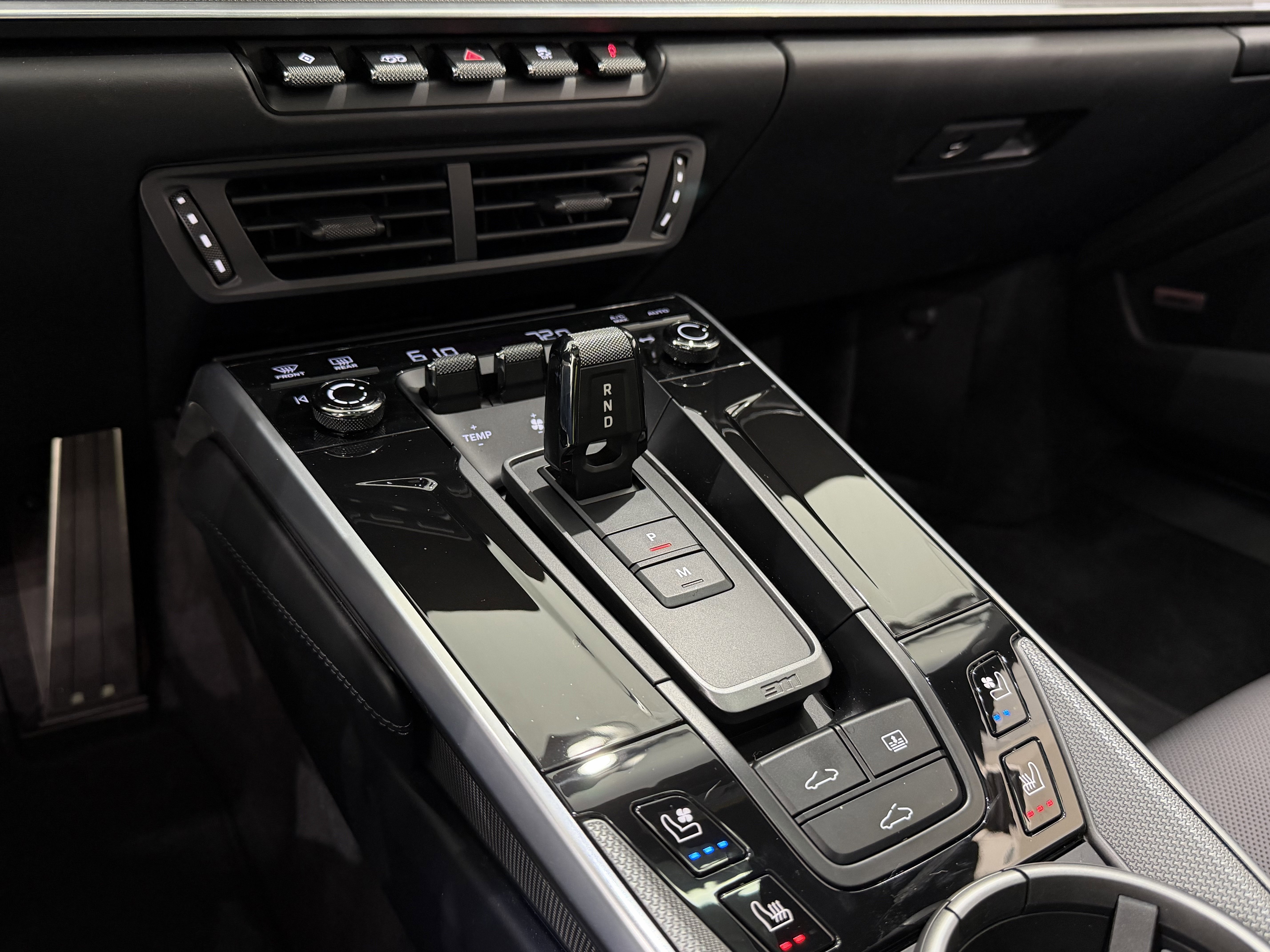 Certified 2025 Porsche 911 Carrera S image 36