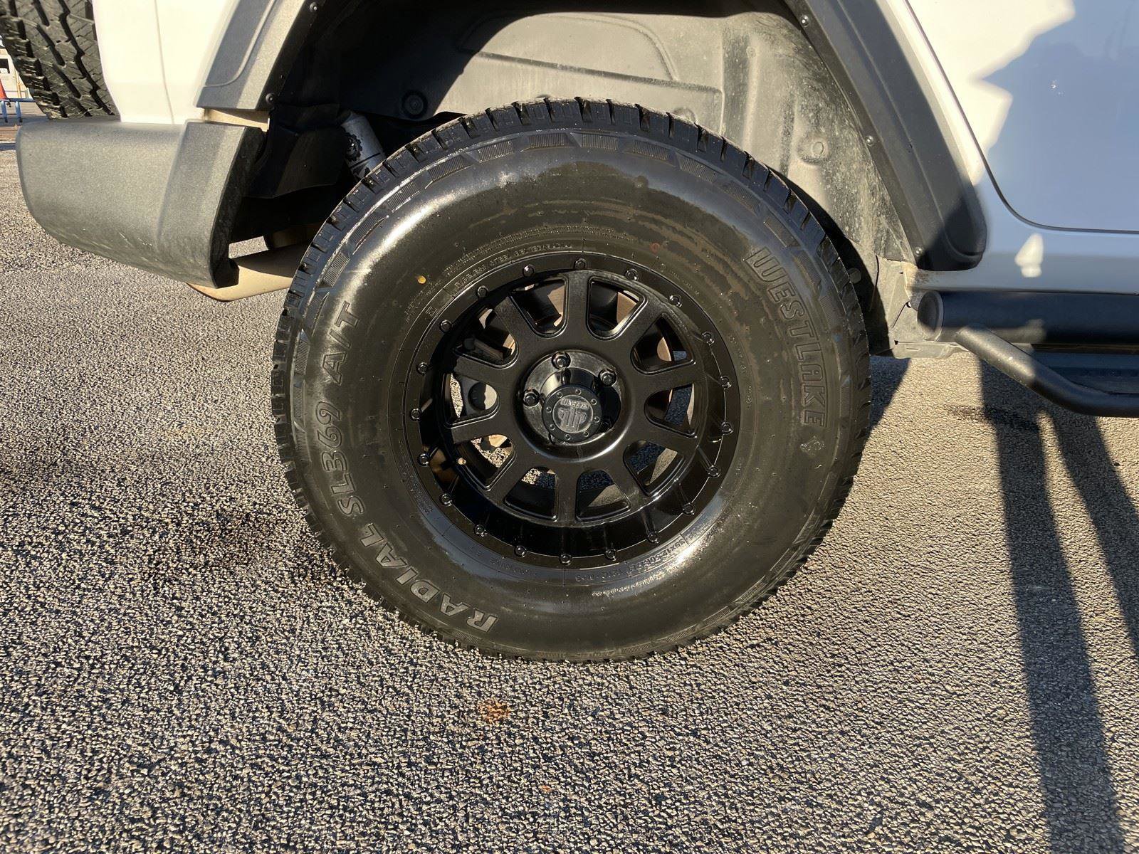 Used 2018 Jeep Wrangler Unlimited Sport S image 46