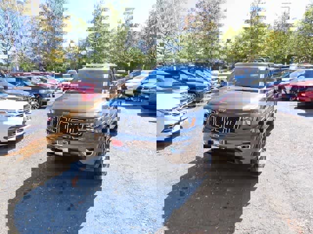 Used 2020 Jeep Grand Cherokee Laredo w/ Quick Order Package 2BN North