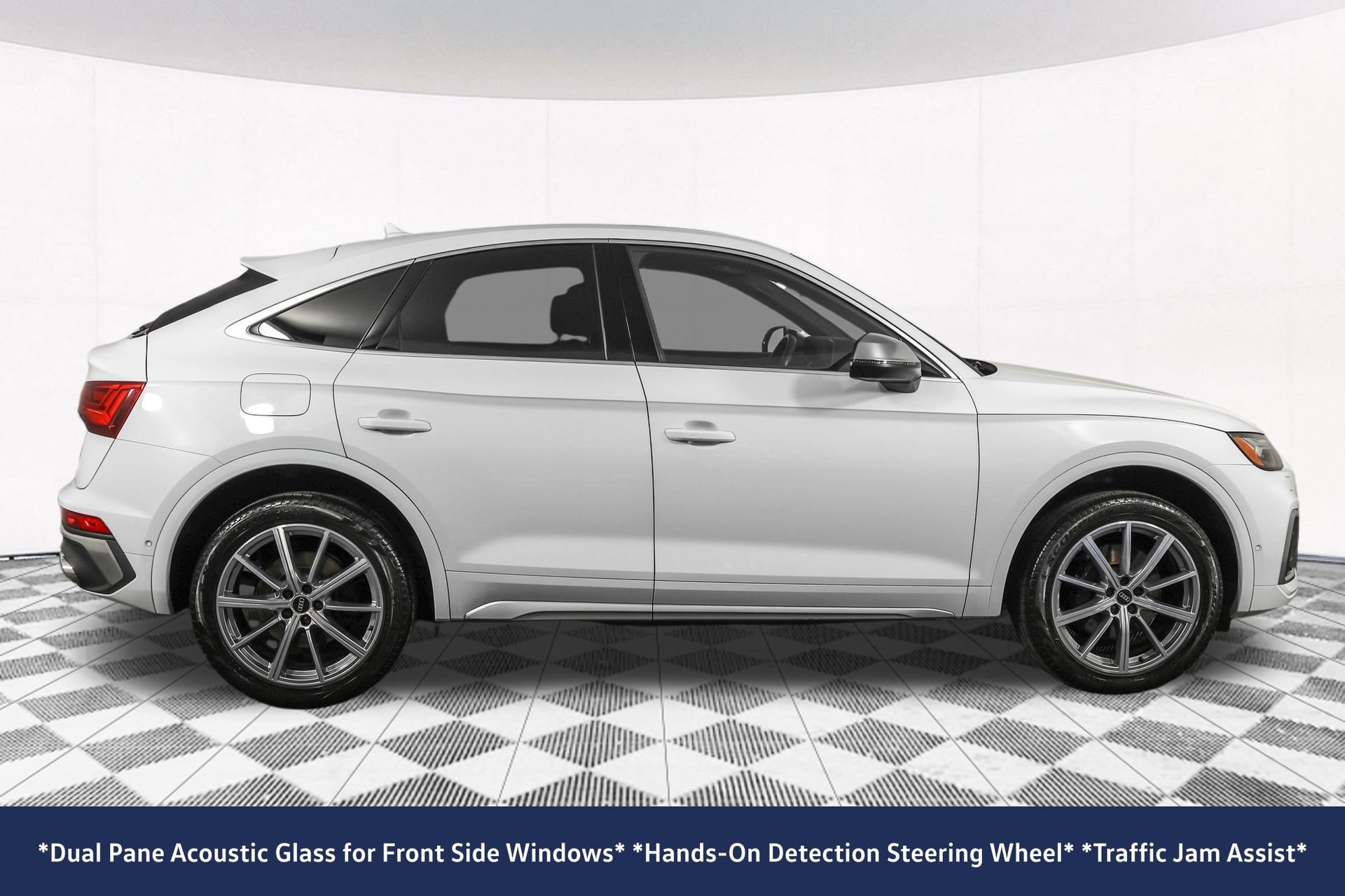 Used 2023 Audi SQ5 Prestige w/ Prestige Package AWD/4WD image 15