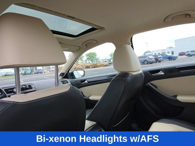 Used 2015 Volkswagen Jetta SEL FWD image 9