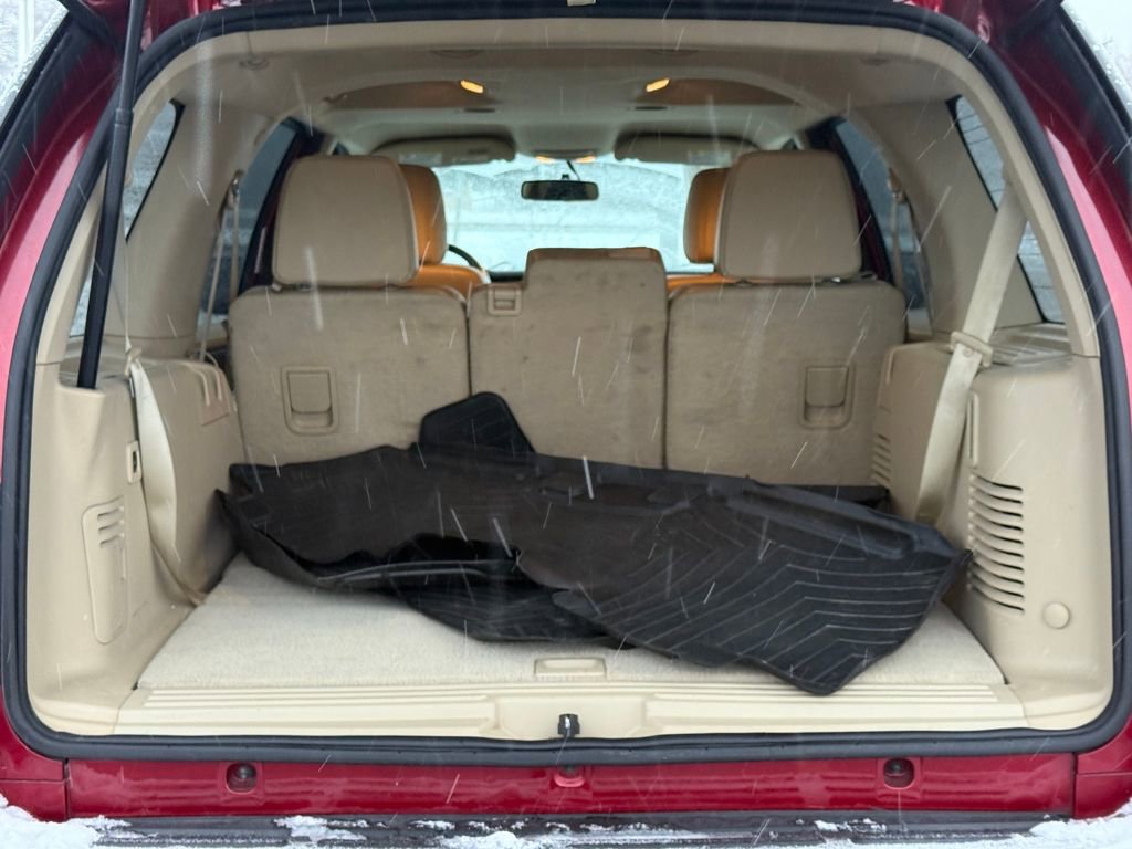 Used 2017 Ford Expedition XLT w/ Equipment Group 201A image 7