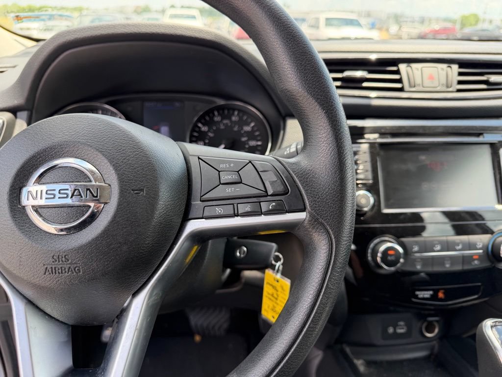 Used 2018 Nissan Rogue S FWD image 21