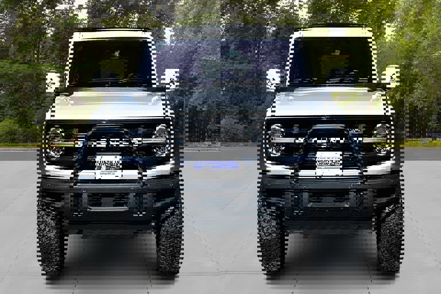 Used 2022 Ford Bronco Outer Banks w/ Sasquatch Package image 2