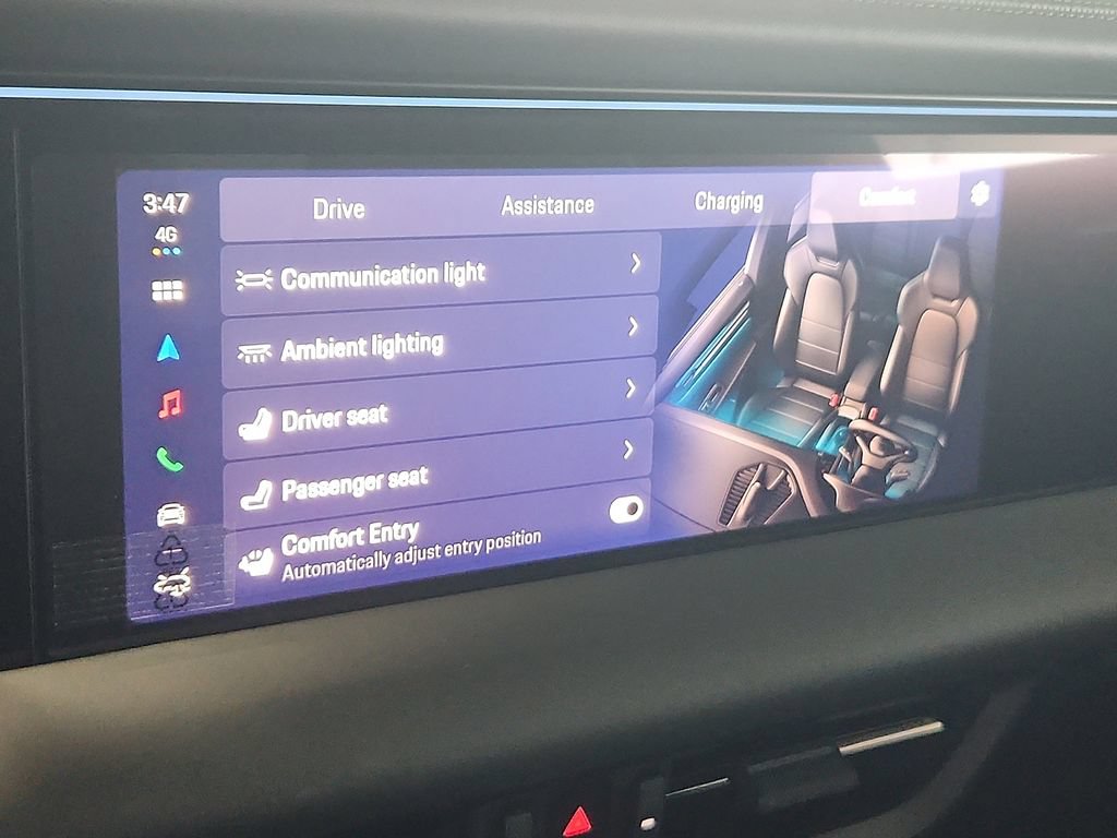 New 2026 Porsche Macan Turbo Electric AWD/4WD image 23