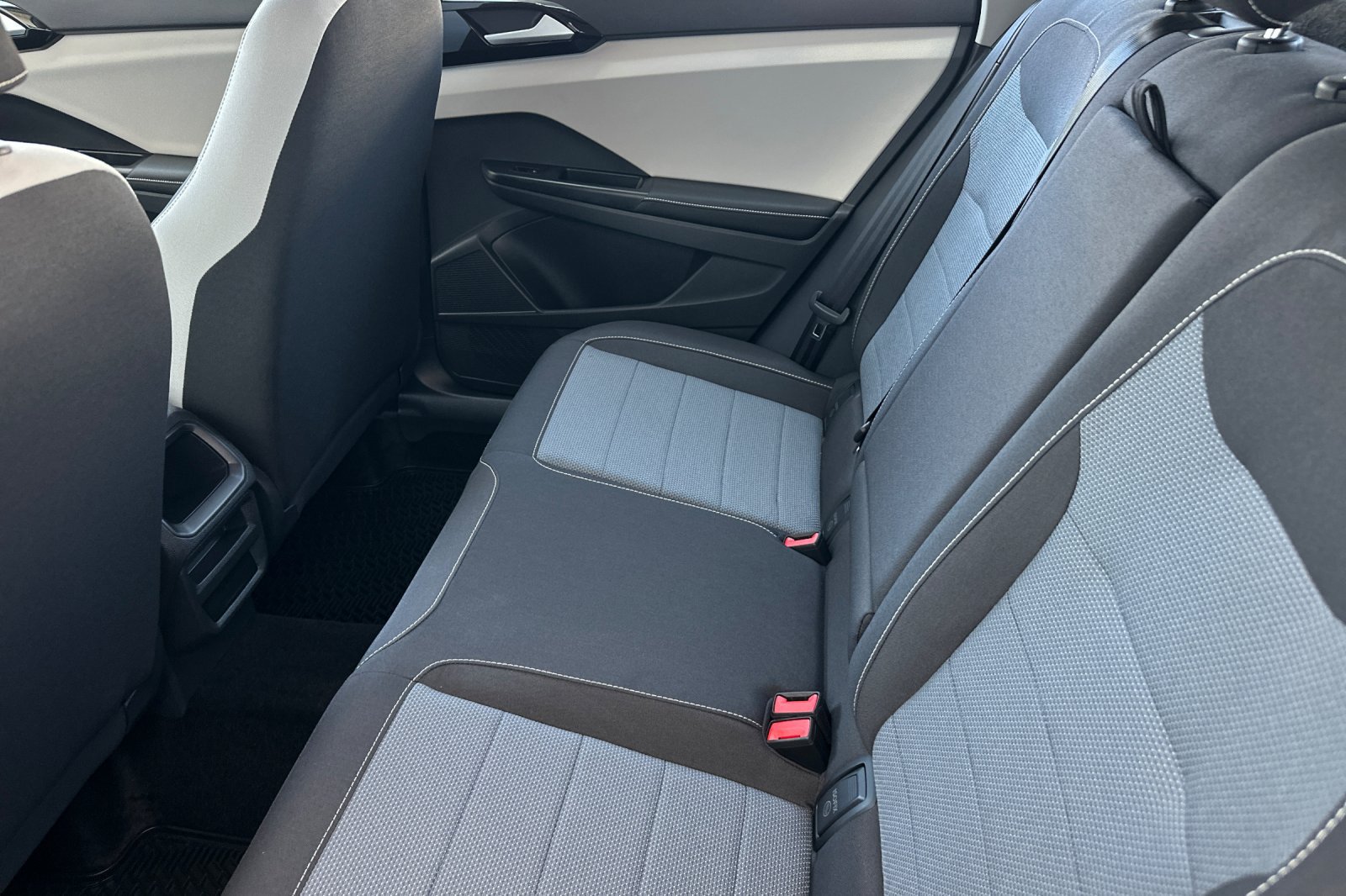 New 2026 Volkswagen Taos S FWD image 10