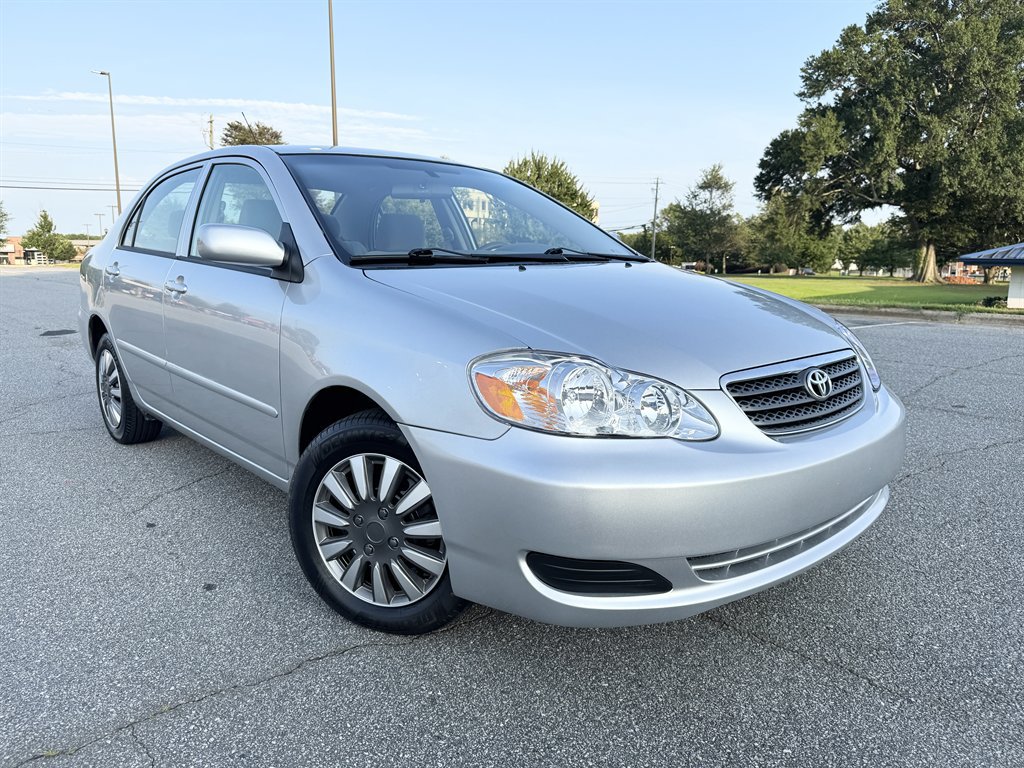 Used 2008 Toyota Corolla CE w/ Extra Value Upgrade Pkg FWD image 2
