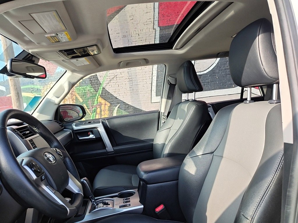 Used 2020 Toyota 4Runner SR5 image 11