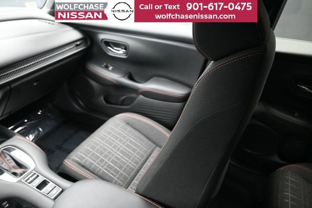 Used 2024 Honda HR-V Sport image 11
