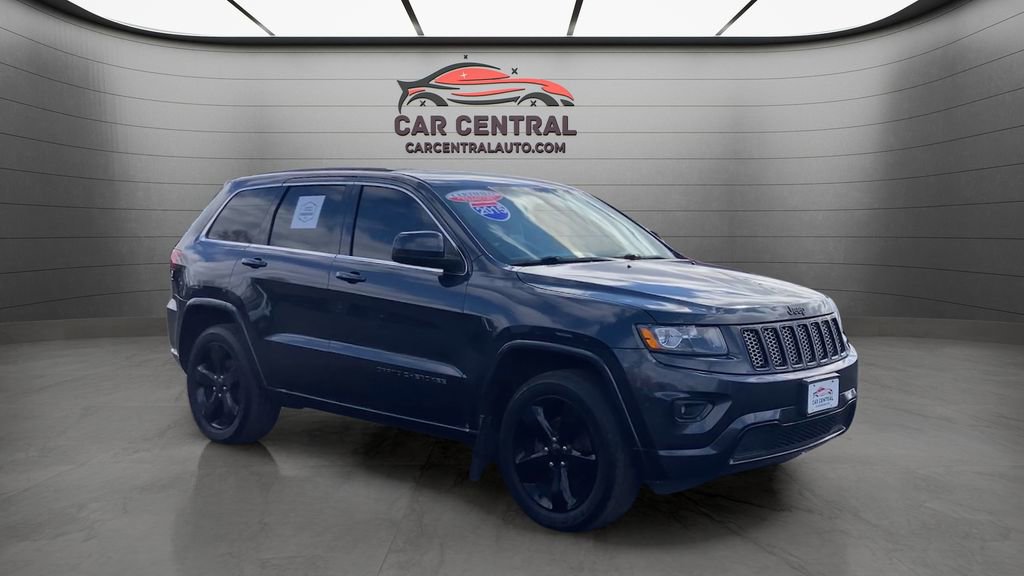 Used 2015 Jeep Grand Cherokee Altitude AWD/4WD image 7