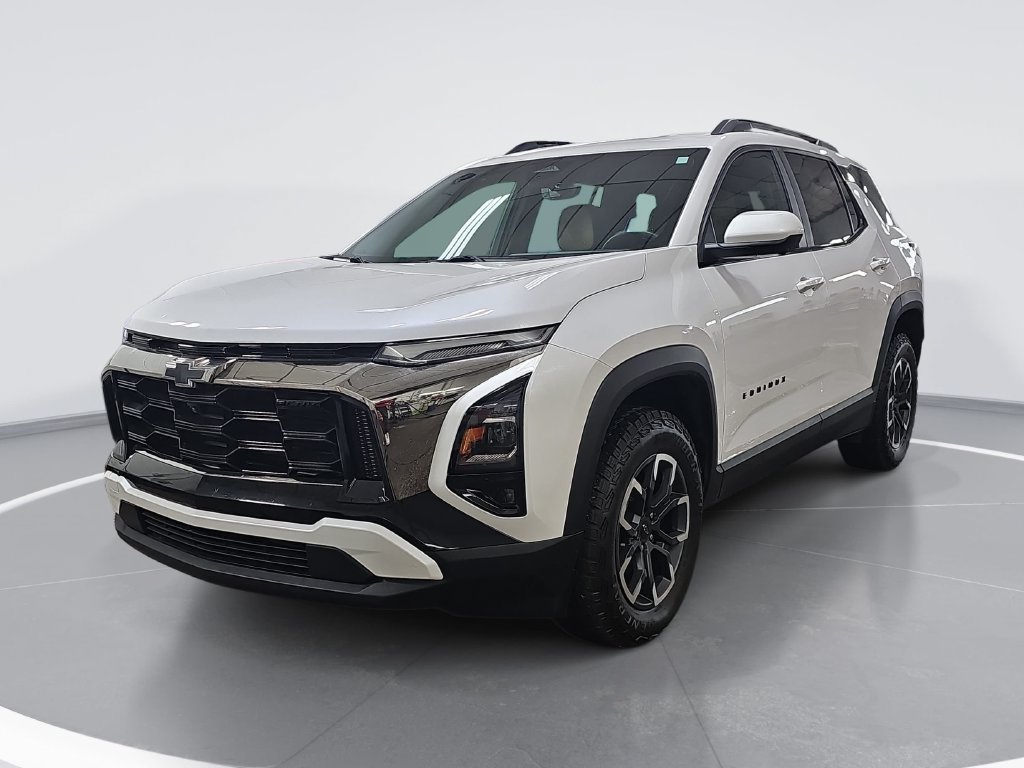 Certified 2025 Chevrolet Equinox ACTIV w/ Safety and Technology Package AWD/4WD image 9