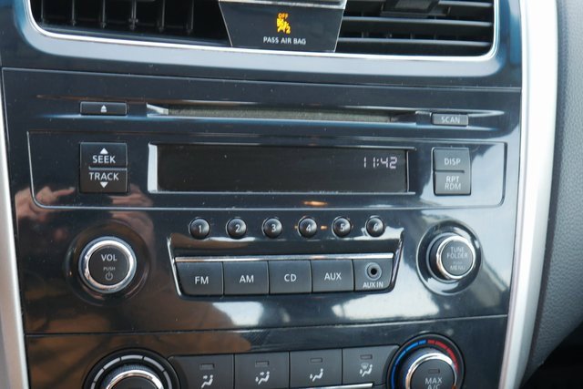 Used 2013 Nissan Altima 2.5 S image 17