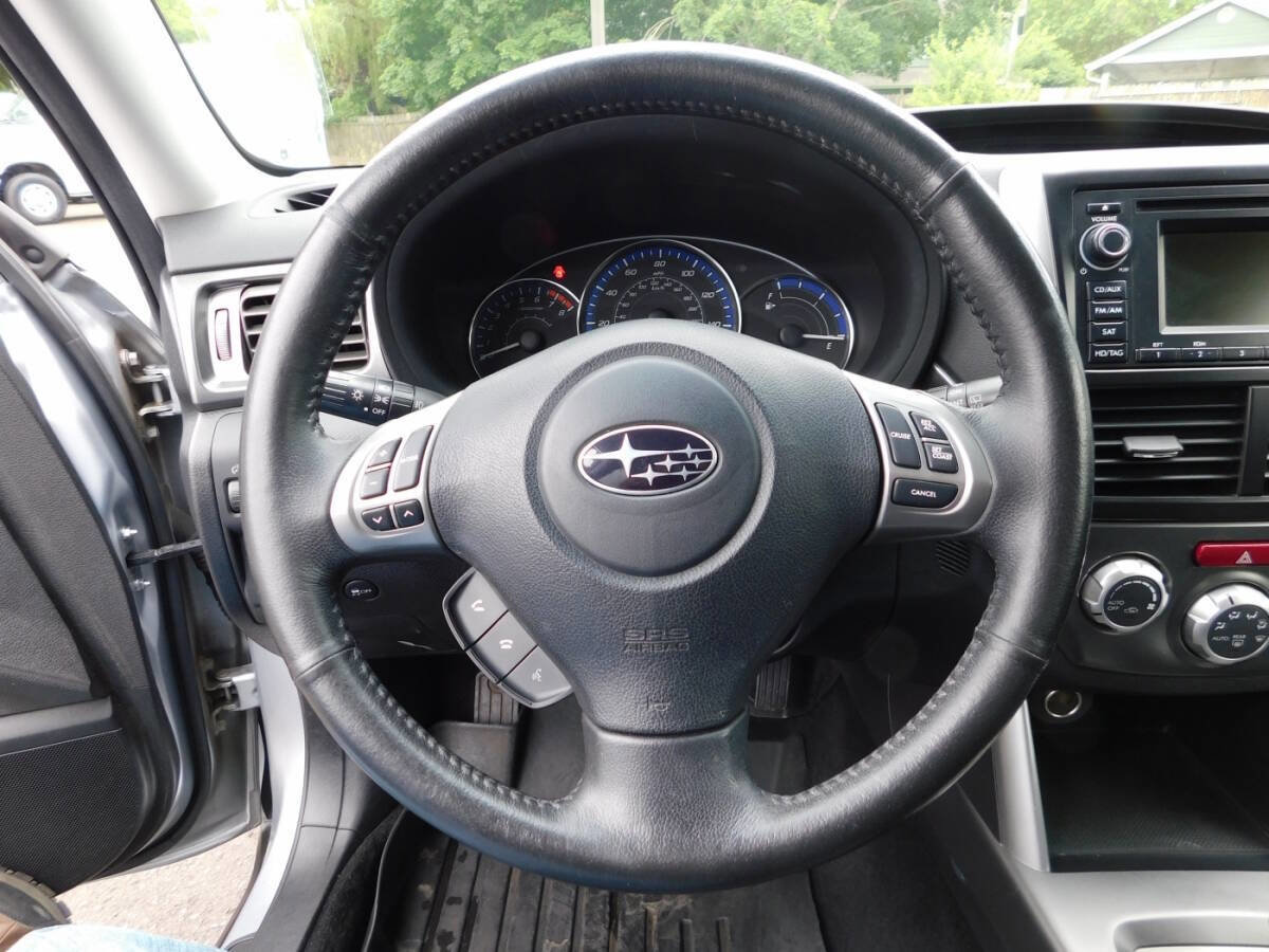 Used 2012 Subaru Forester 2.5X Limited AWD/4WD image 8
