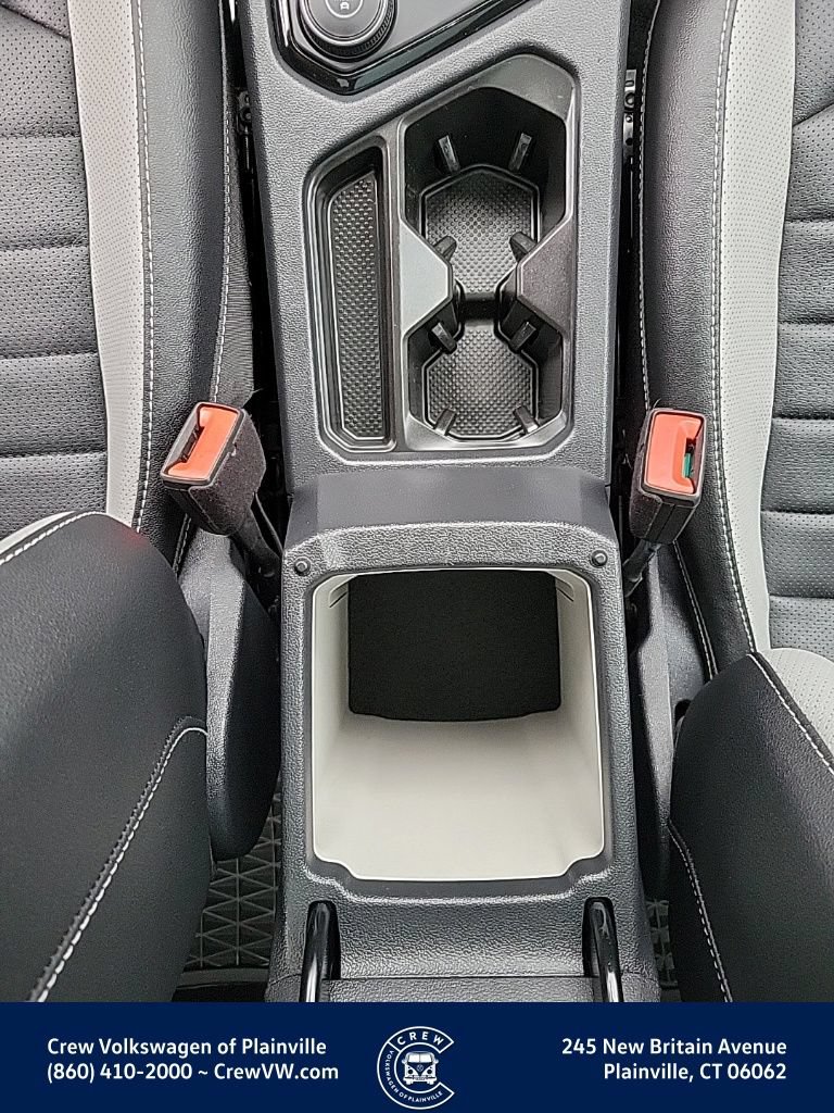 Certified 2023 Volkswagen Taos SEL AWD/4WD image 41