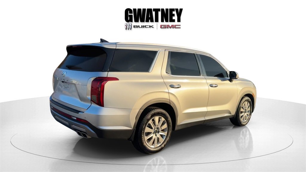 Used 2023 Hyundai Palisade SEL image 6