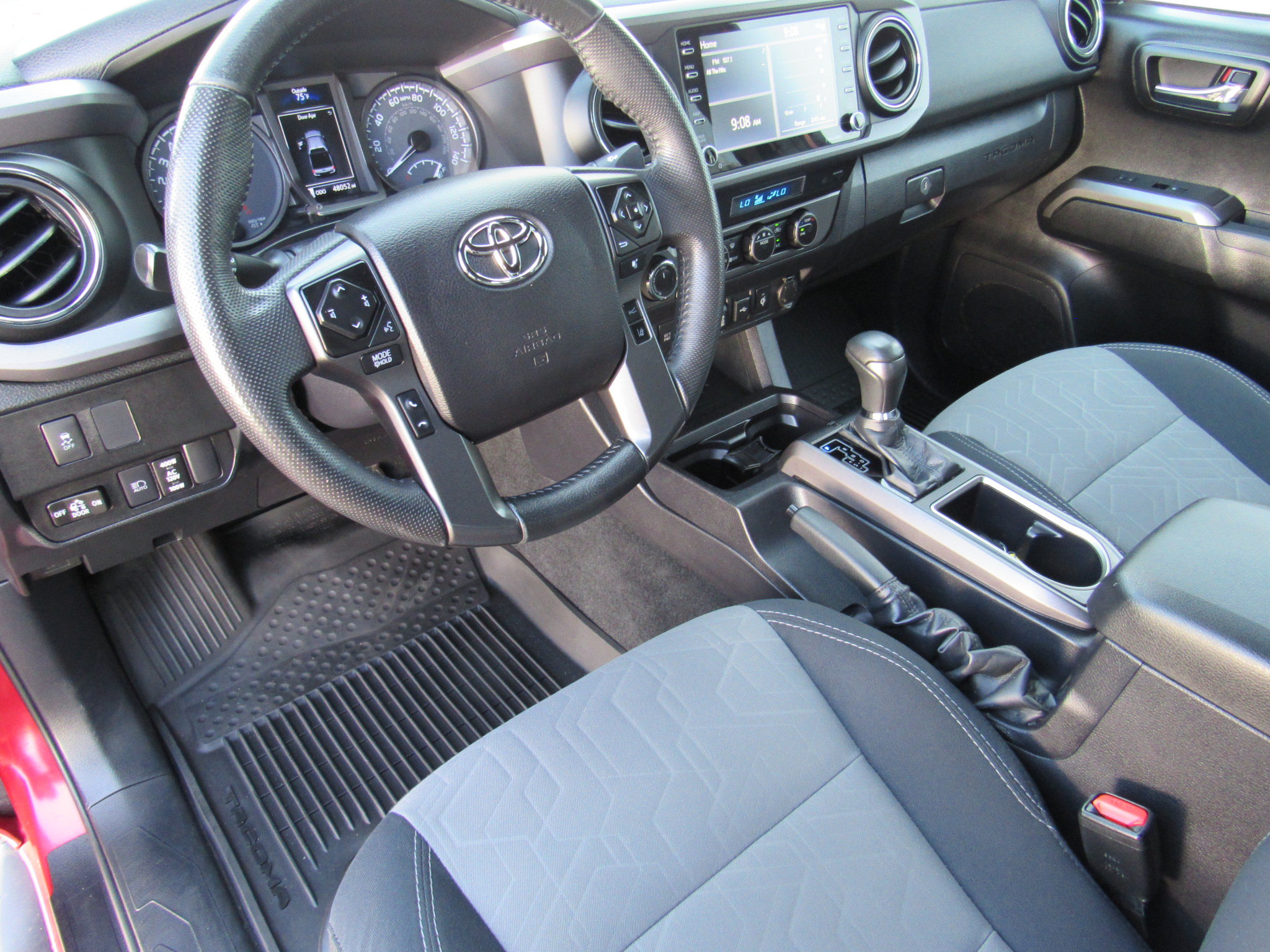 Used 2021 Toyota Tacoma TRD Off-Road w/ Blackout Package (TMS) AWD/4WD image 13