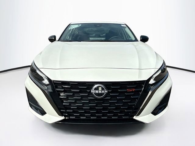 New 2025 Nissan Altima 2.5 SR w/ SR Premium Package image 2