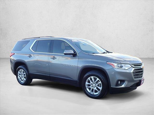 Used 2020 Chevrolet Traverse LT w/ Driver Confidence II Package AWD/4WD image 6