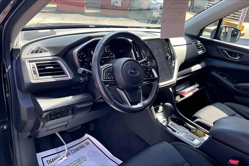 Certified 2023 Subaru Ascent Premium w/ Convenience Package image 10