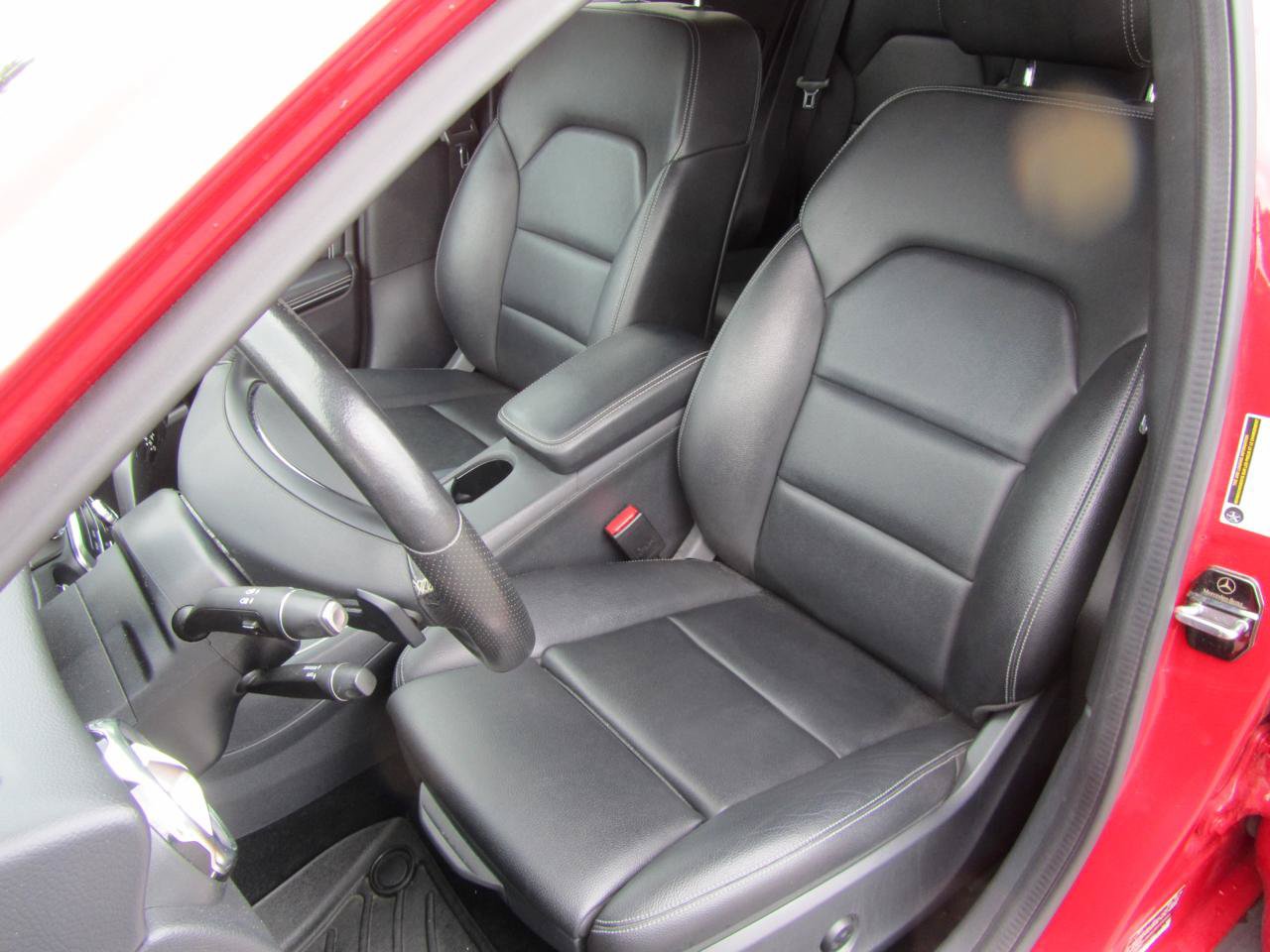 Used 2018 Mercedes-Benz GLA 250 4MATIC image 18
