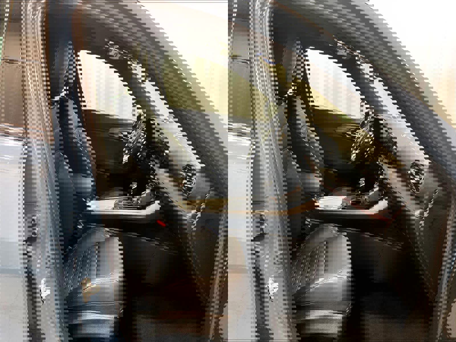 Used 2024 Dodge Hornet R/T Plus w/ Tech Pack Plus w/o Parking image 11