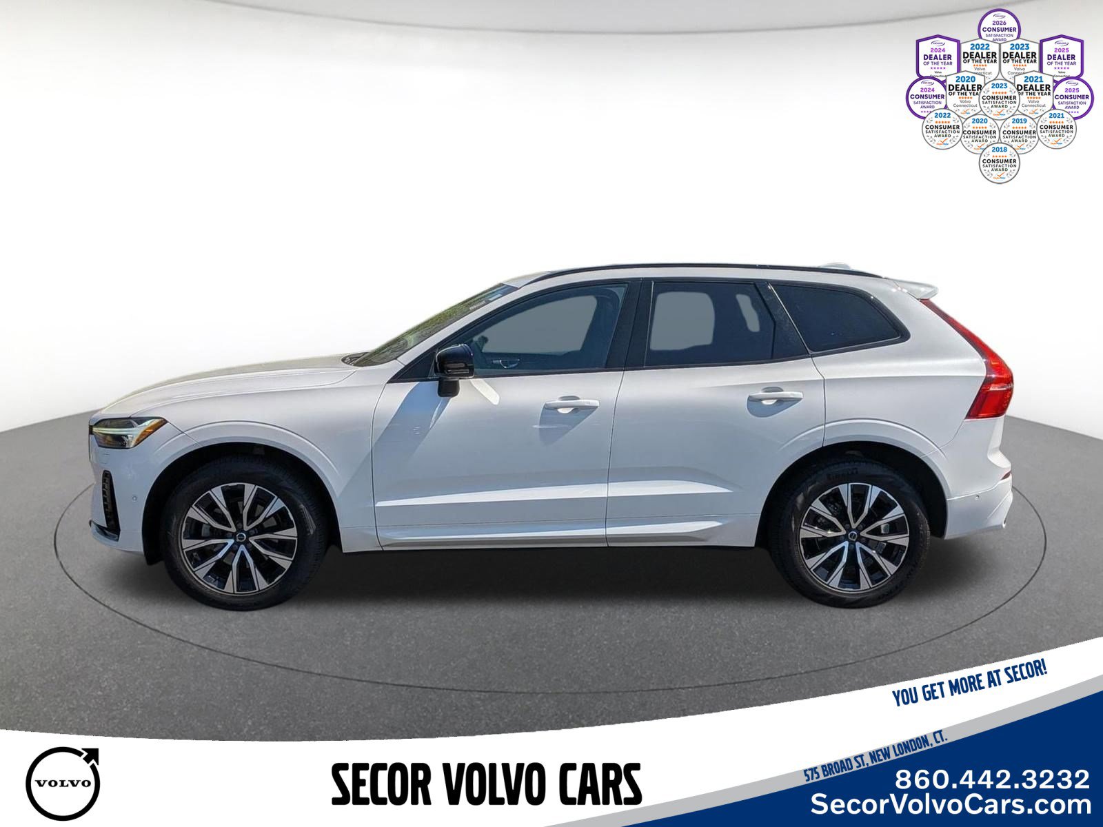 Certified 2024 Volvo XC60 B5 Plus w/ Protection Package Premier AWD/4WD image 10