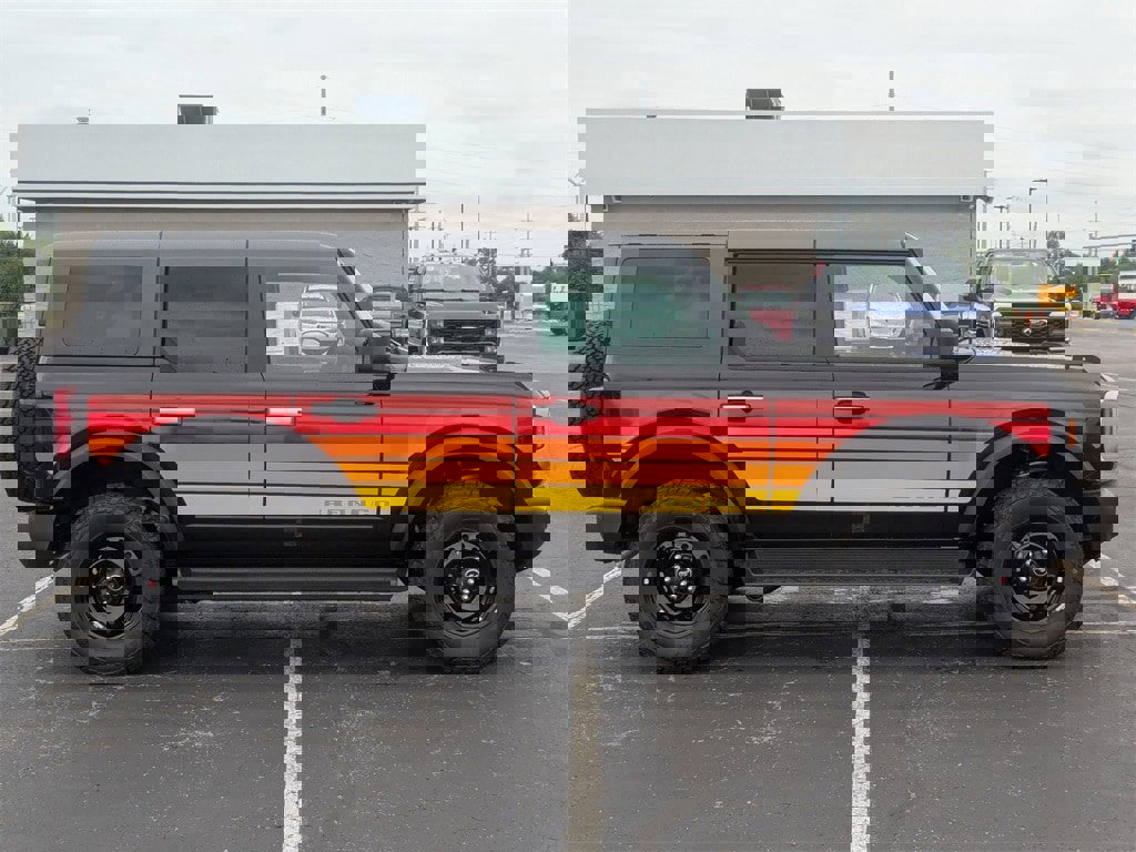 New 2025 Ford Bronco Big Bend w/ Free Wheeling Package image 29