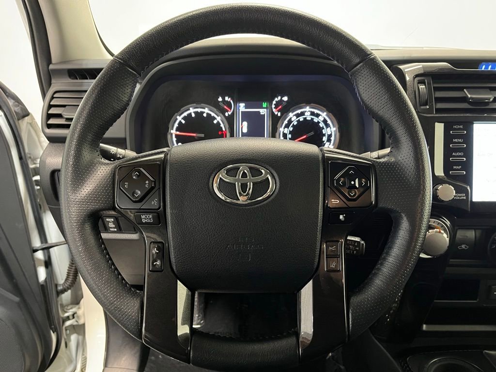 Used 2021 Toyota 4Runner TRD Off-Road Premium image 6