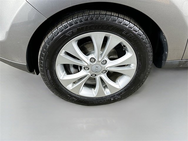 Used 2016 Kia Soul + image 12