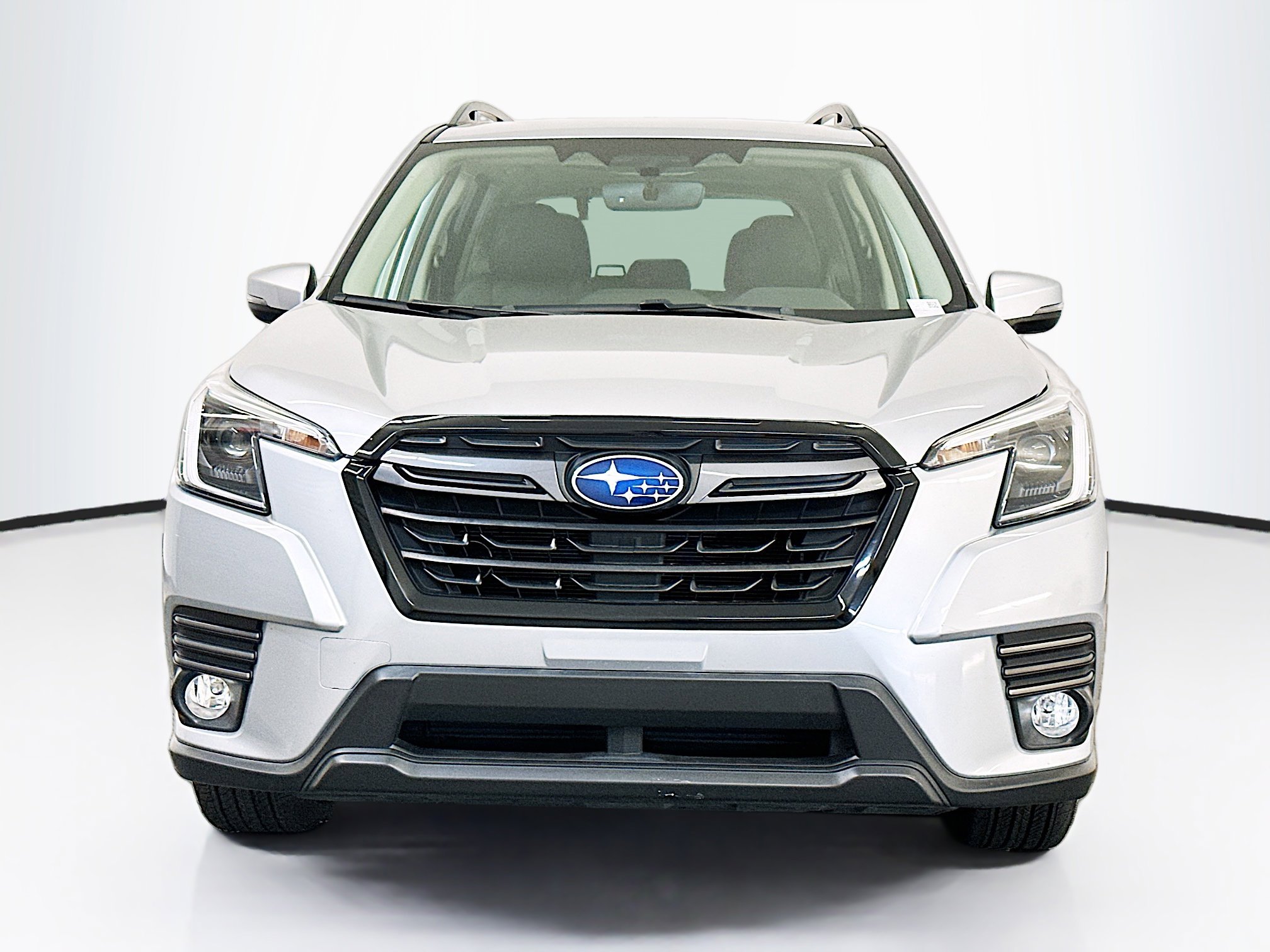 Used 2023 Subaru Forester Limited image 2