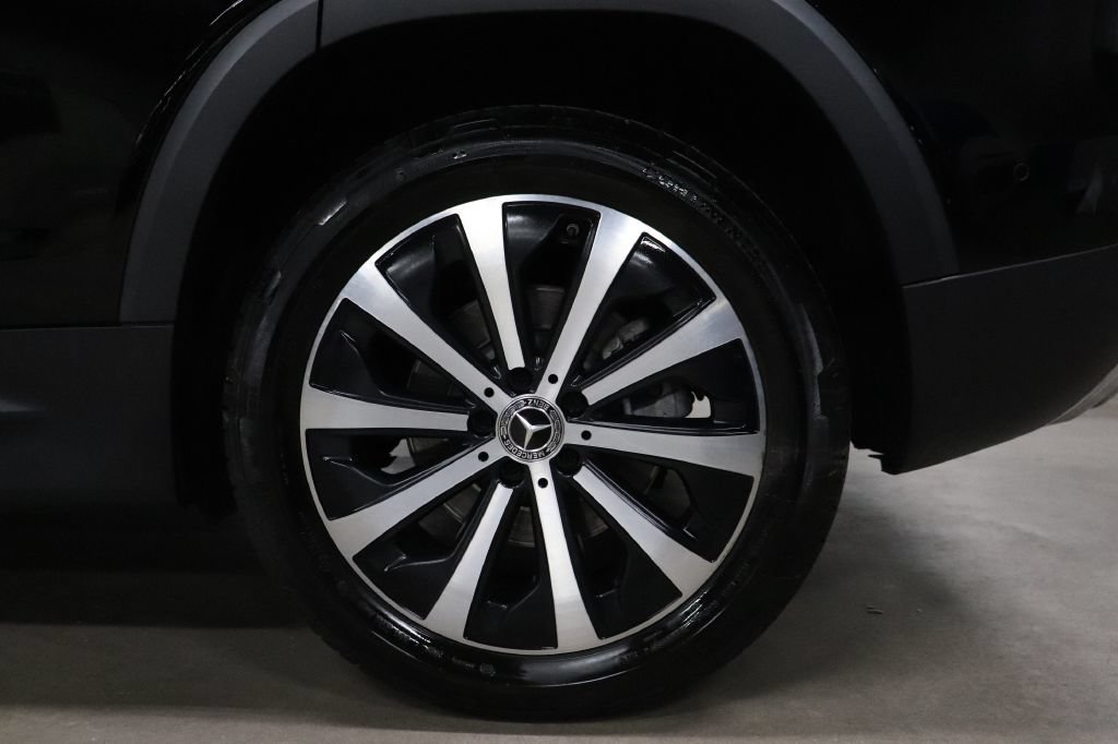 Used 2020 Mercedes-Benz GLB 250 image 33