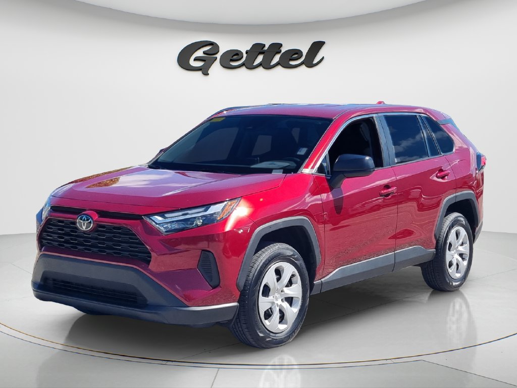 Certified 2023 Toyota RAV4 LE FWD image 1