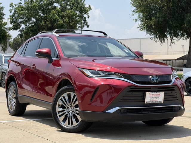 Used 2021 Toyota Venza XLE w/ Softex Package AWD/4WD image 2