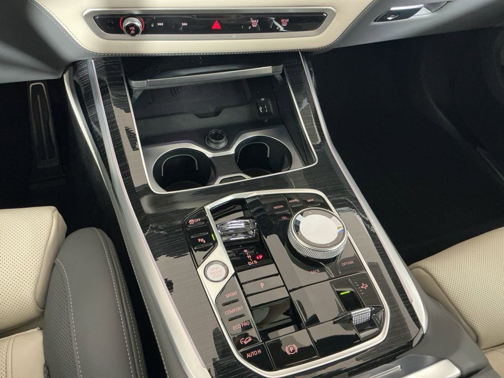 Certified 2024 BMW X7 M60i w/ Executive Package image 12