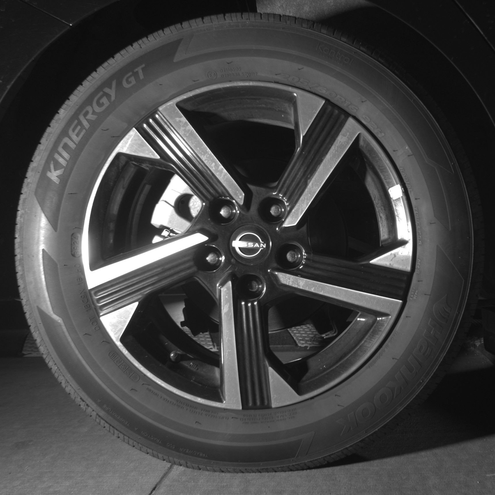 Used 2025 Nissan Sentra SV image 15